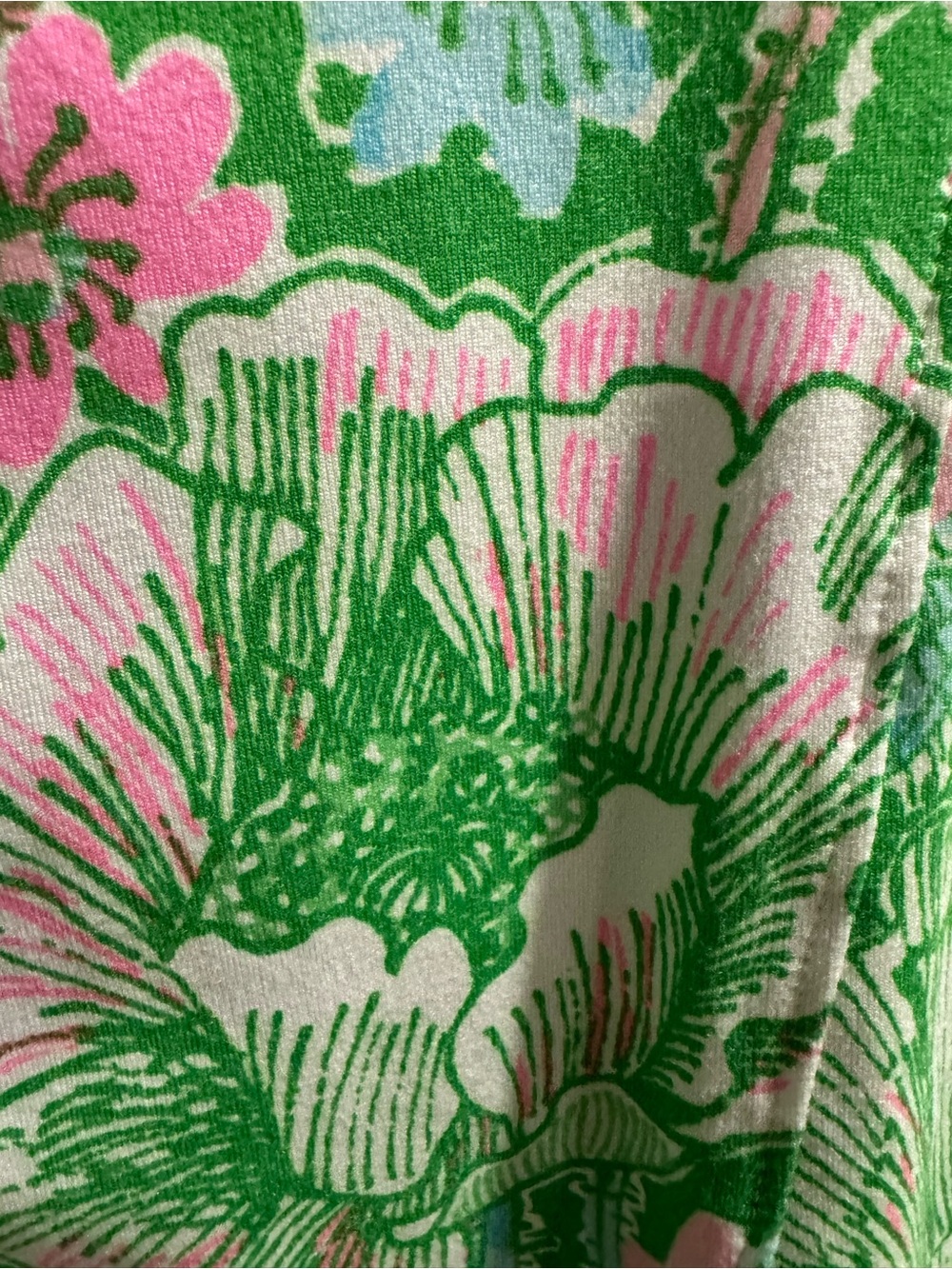 Lilly Pulitzer Eleni UPF 50+ Pullover Putting Green Poppyland - Picture 5 of 7